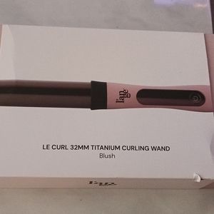 L'ange Le Curl styling wand